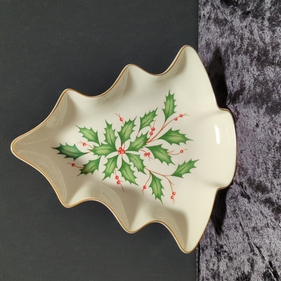 Vintage Lenox Holiday Tree Candy Dish w/Gold Rim and Holly w/Box - Picture 6 of 9